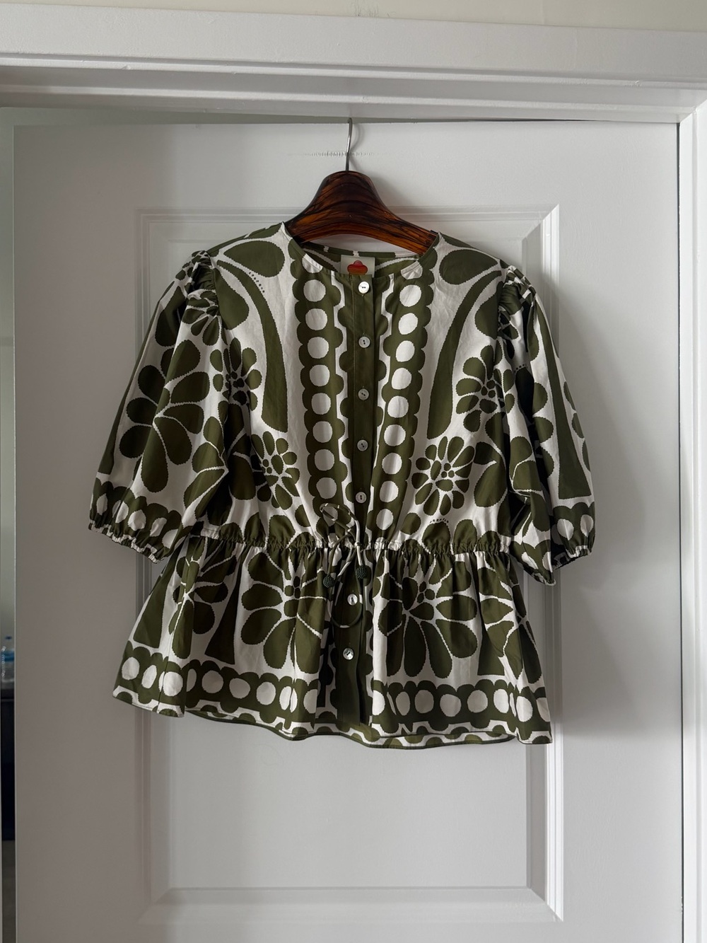 Farm Rio Green Palermo Drawstring Organic Cotton Blouse - Picture 4 of 7